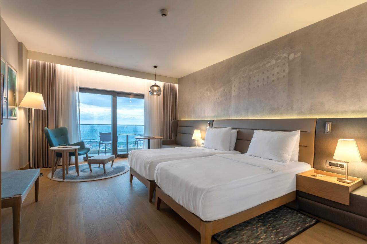 Radisson Blu Hotel Trabzon Zewnętrze zdjęcie Deluxe Ocean View