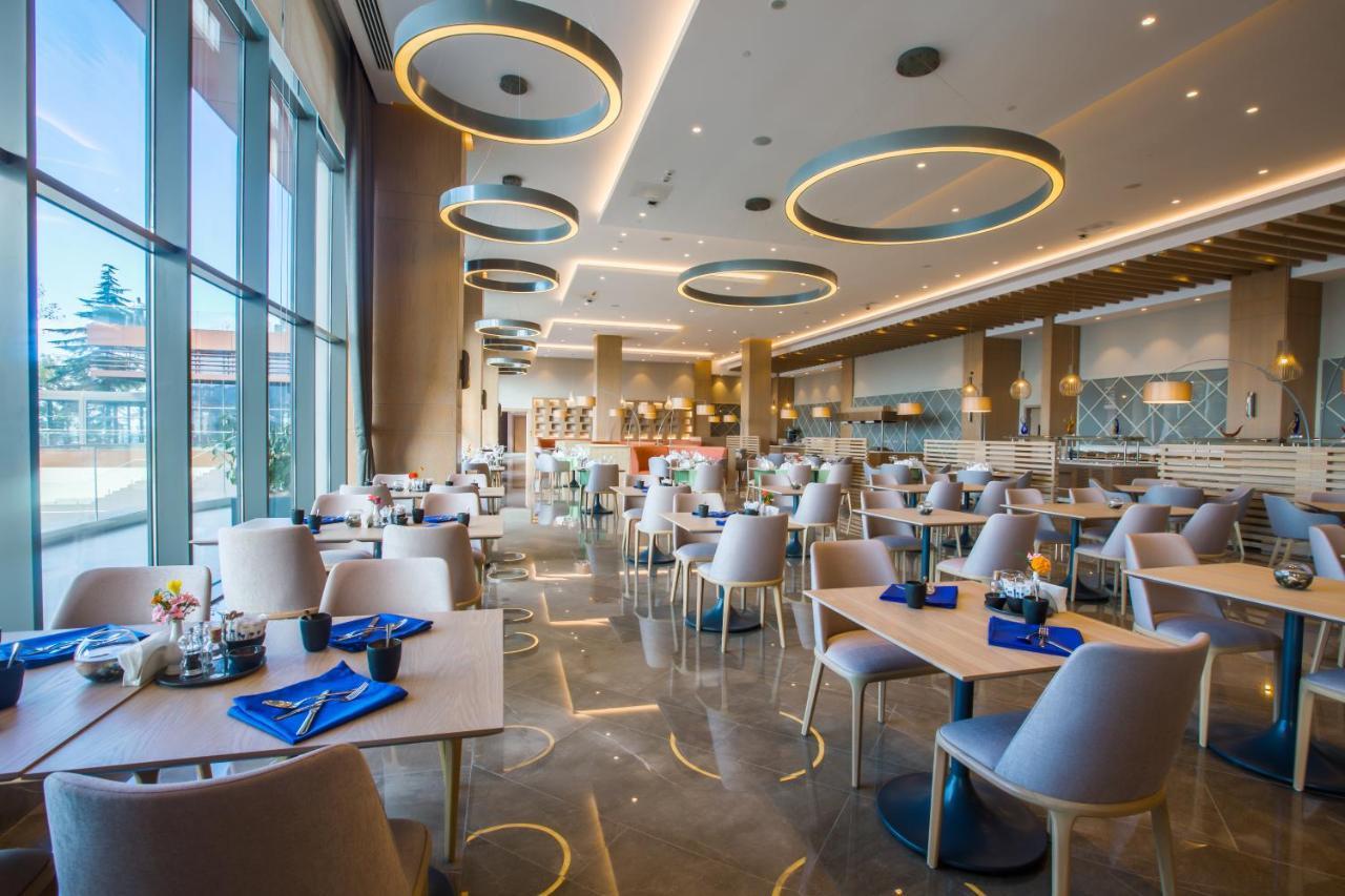Radisson Blu Hotel Trabzon Zewnętrze zdjęcie The restaurant